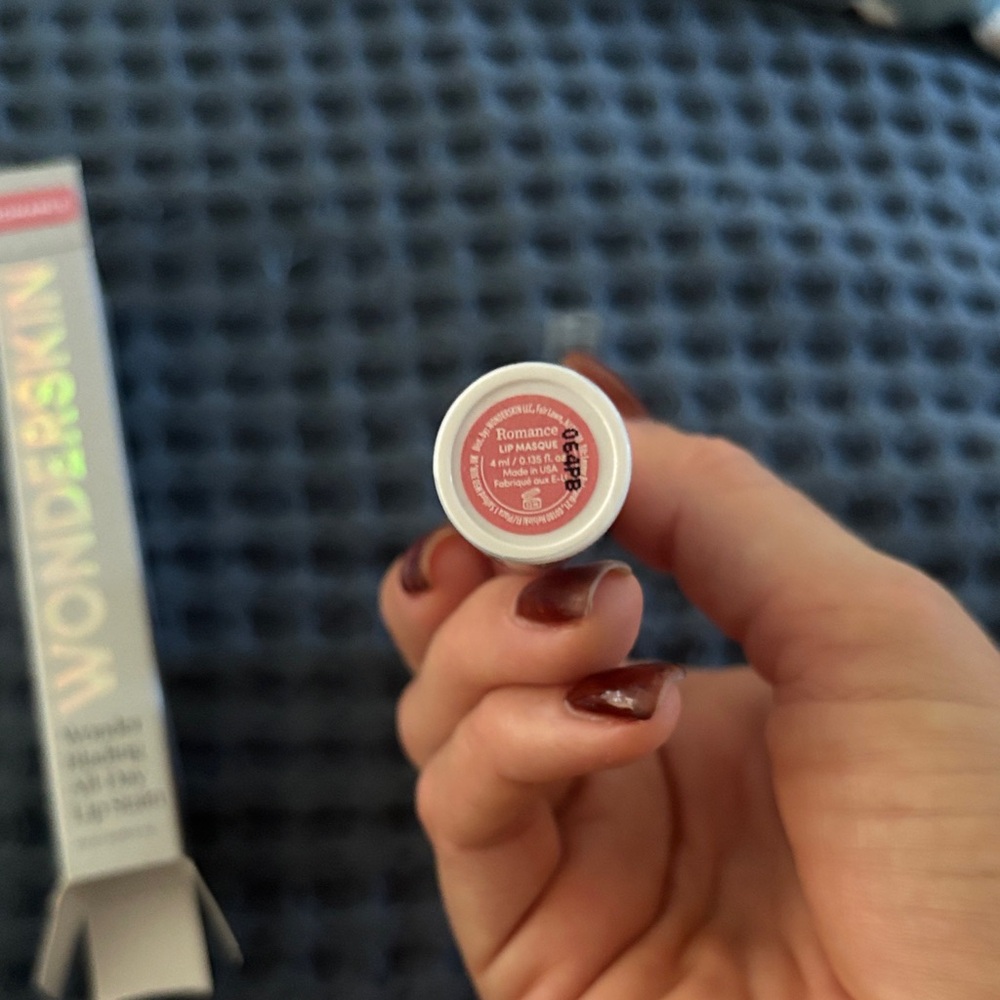 Romance Lip Stain - Picture 2 of 3